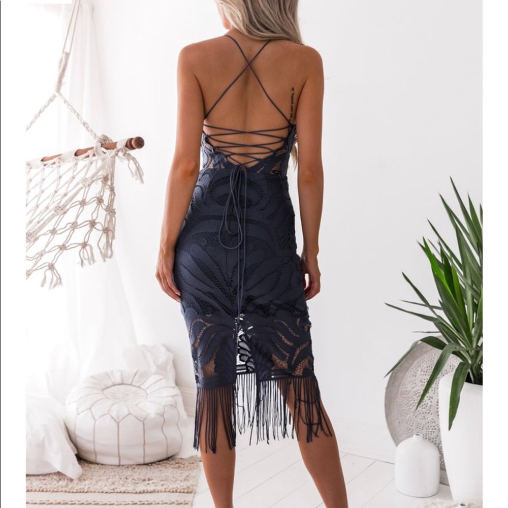 Khaleesi dress size 4